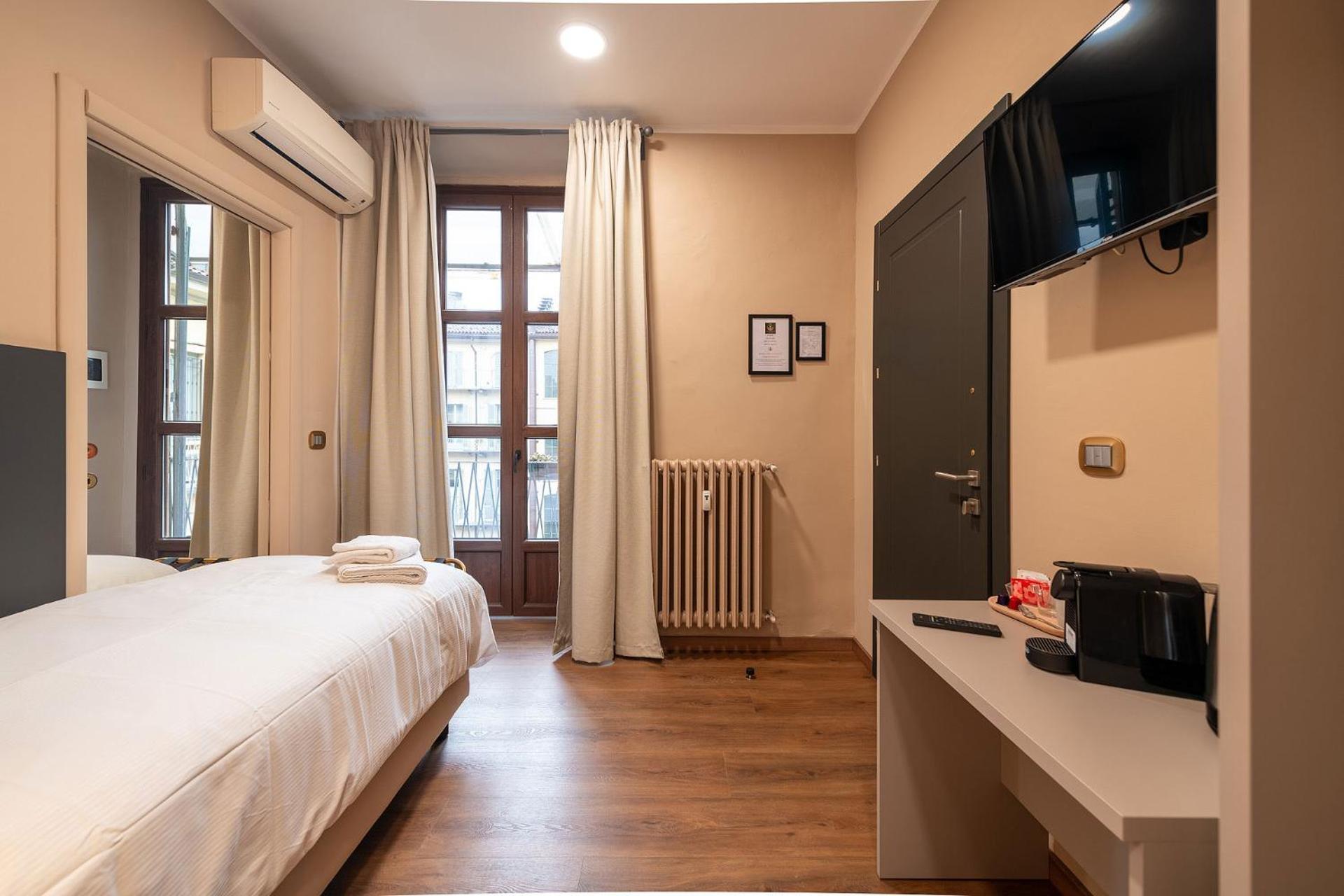 Готель Torino Station Relais Екстер'єр фото
